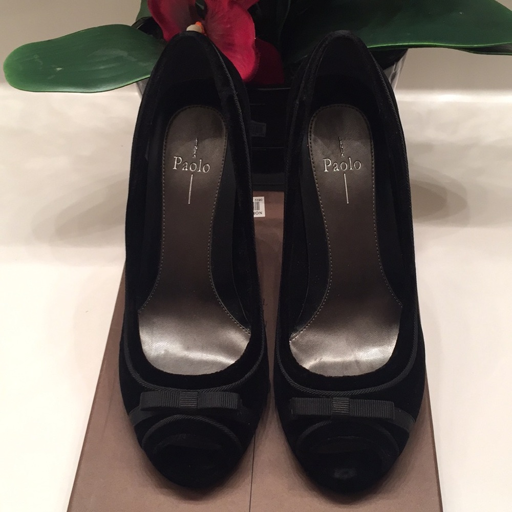 Paulo peep toe black velvet shoes